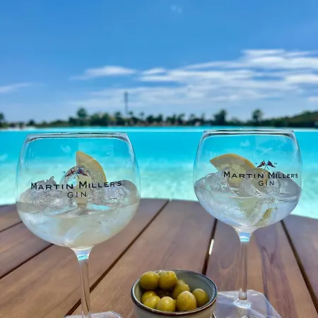 Alcazaba Blue Lagoon 3 Bedroom, Ground Floor アパート *