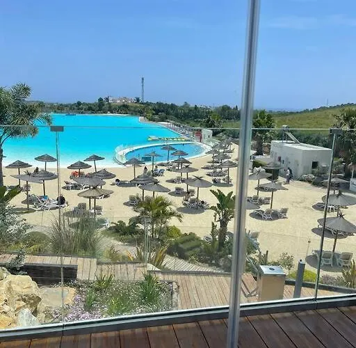 Alcazaba Blue Lagoon 3 Bedroom, Ground Floor 에스테포나