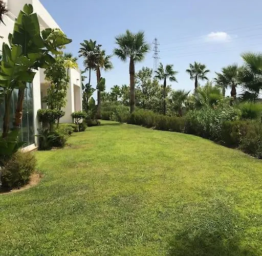 Alcazaba Blue Lagoon 3 Bedroom, Ground Floor 아파트