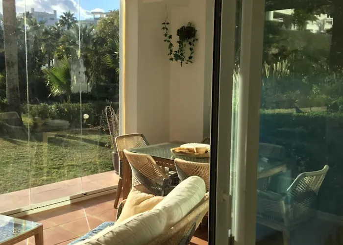 Alcazaba Blue Lagoon 3 Bedroom, Ground Floor 에스테포나