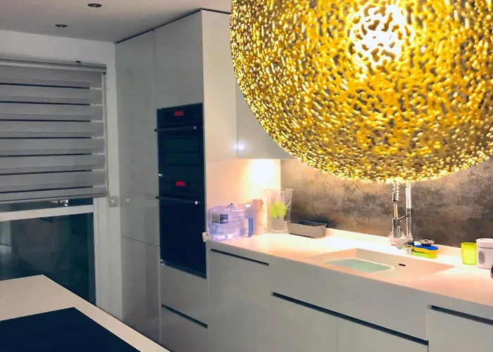 아파트 Alcazaba Blue Lagoon 3 Bedroom, Ground Floor