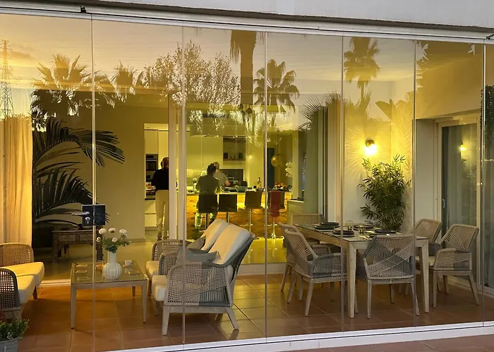 아파트 Alcazaba Blue Lagoon 3 Bedroom, Ground Floor