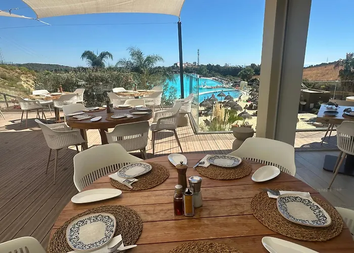 Alcazaba Blue Lagoon 3 Bedroom, Ground Floor 아파트 에스테포나