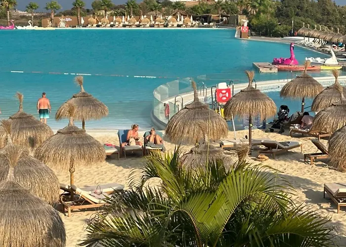 Alcazaba Blue Lagoon 3 Bedroom, Ground Floor 아파트 *