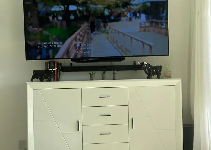 아파트 Alcazaba Blue Lagoon 3 Bedroom, Ground Floor