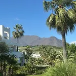 Alcazaba Blue Lagoon 3 Bedroom, Ground Floor Apartament Estepona