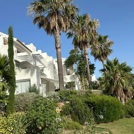 Alcazaba Blue Lagoon 3 Bedroom, Ground Floor אסטפונה