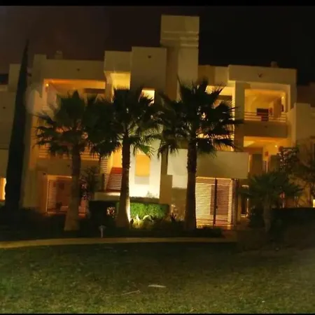 Апартаменти Alcazaba Blue Lagoon 3 Bedroom, Ground Floor