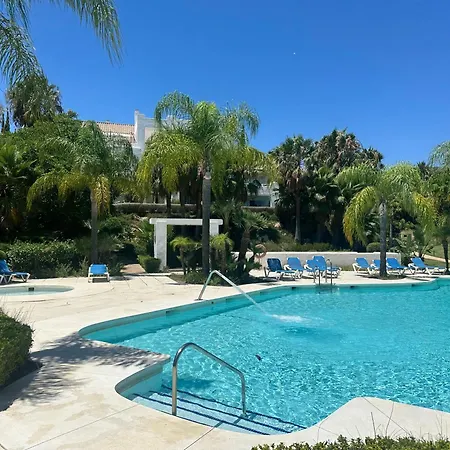 Alcazaba Blue Lagoon 3 Bedroom, Ground Floor * Естепона