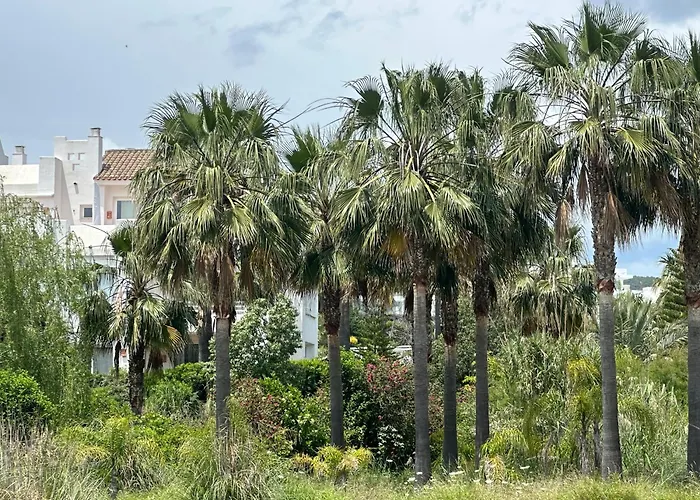 Alcazaba Blue Lagoon 3 Bedroom, Ground Floor * Estepona